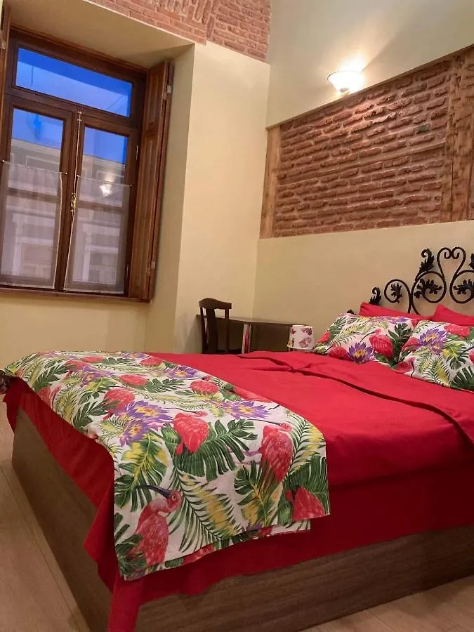 Luxury 2 Bedroom Suite Historical Tbilisi Center 0*,  格鲁吉亚