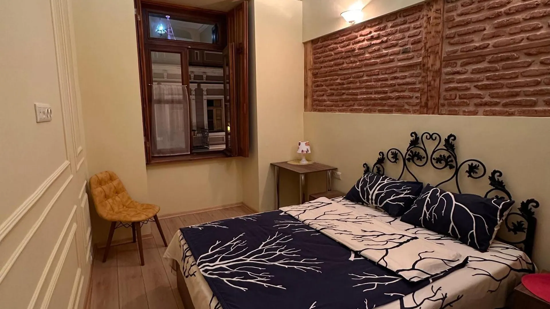 Luxury 2 Bedroom Suite Historical Tbilisi Center 公寓