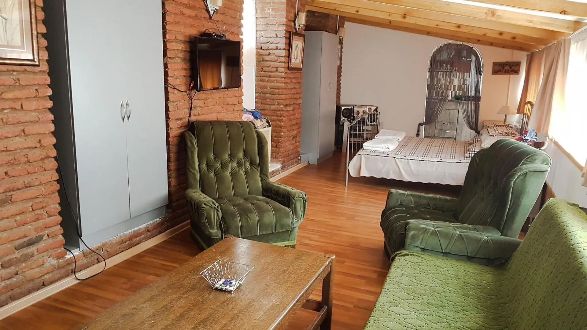 公寓 Luxury 2 Bedroom Suite Historical Tbilisi Center